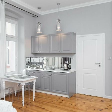 Classic Apartments - Top Location, Bezplatny Parking اوك المظهر الخارجي الصورة