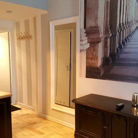 Classic Apartments - Top Location, Bezplatny Parking اوك المظهر الخارجي الصورة