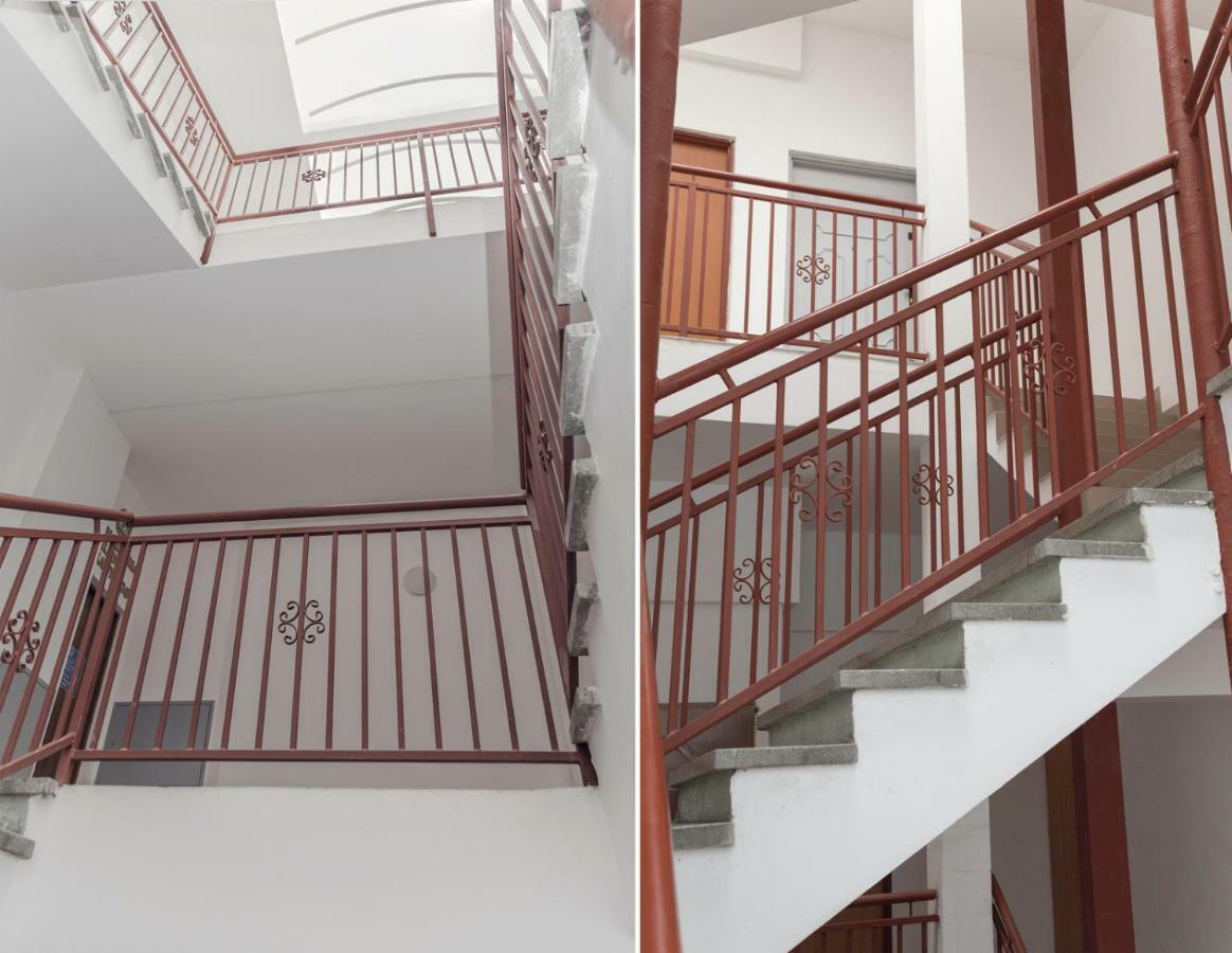 Classic Apartments - Top Location, Bezplatny Parking اوك المظهر الخارجي الصورة