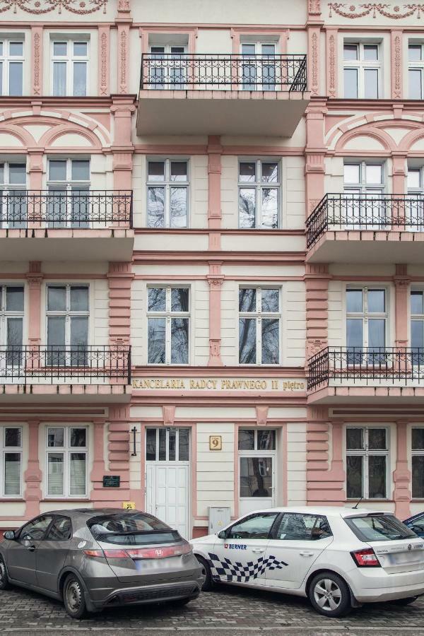 Classic Apartments - Top Location, Bezplatny Parking اوك المظهر الخارجي الصورة