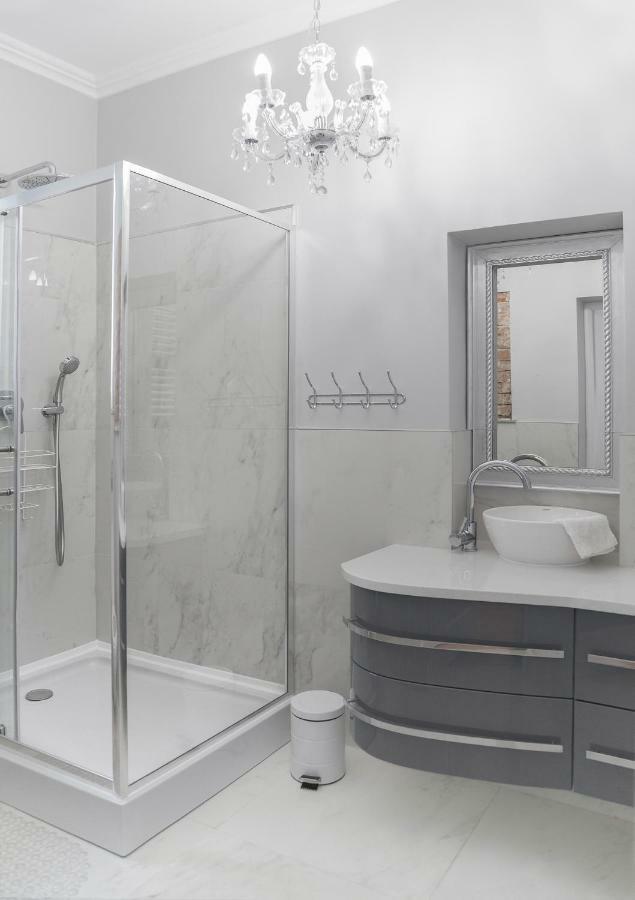 Classic Apartments - Top Location, Bezplatny Parking اوك المظهر الخارجي الصورة